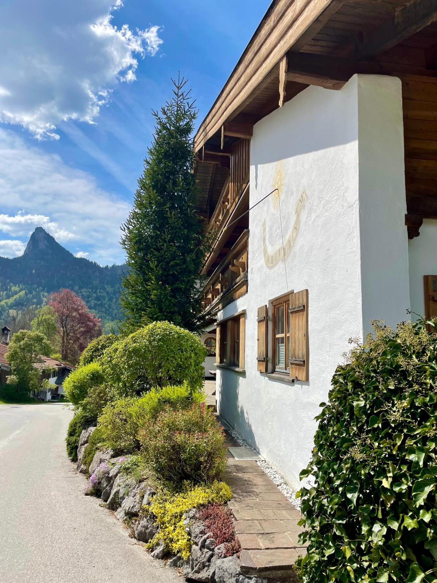 Haus Lesch - Stilvolle Appartements Mit Tollem Bergblick In Kreuth Am Tegernsee Экстерьер фото