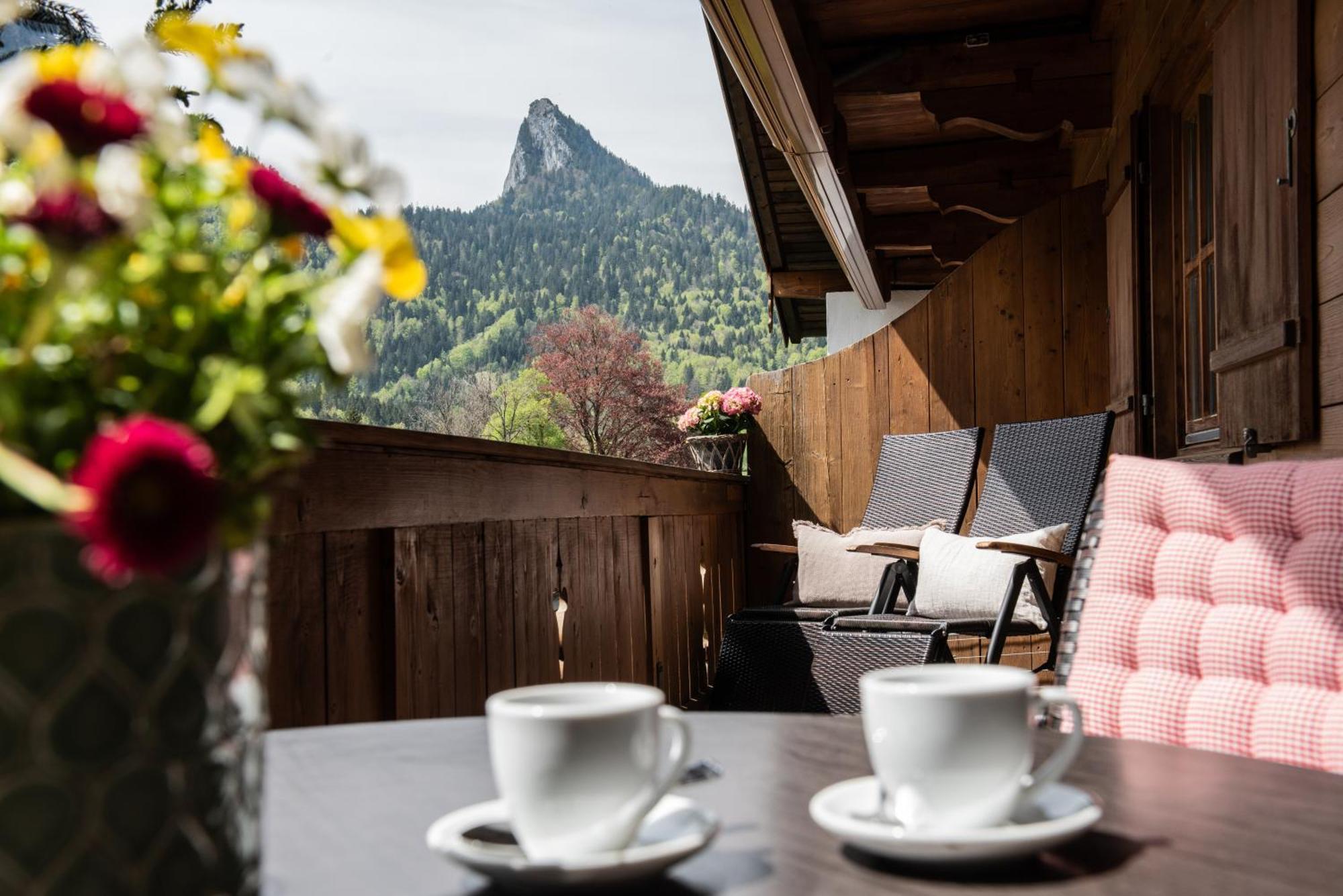 Haus Lesch - Stilvolle Appartements Mit Tollem Bergblick In Kreuth Am Tegernsee Экстерьер фото